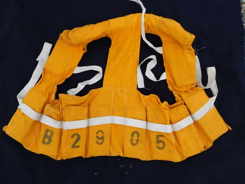 Bel ancien gilet sauvetage - ancien,