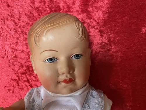 Tres jolie poupee ancienne - jolie,