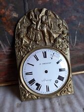 Ancien fronton 19eme  en laiton avec son  cadran pour horloge comtoise