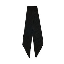 Pleats Please Issey Miyake