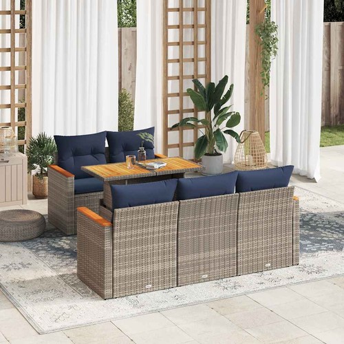 Salon jardin avec coussins - salon,