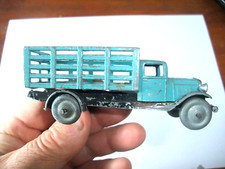COULEUR   RARE    BEAU  DINKY