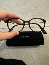 Lunettes de vues Dolce & Gabbana, bon état mais les écritures s'effacent avec l