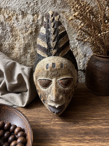 Masque africain ancien