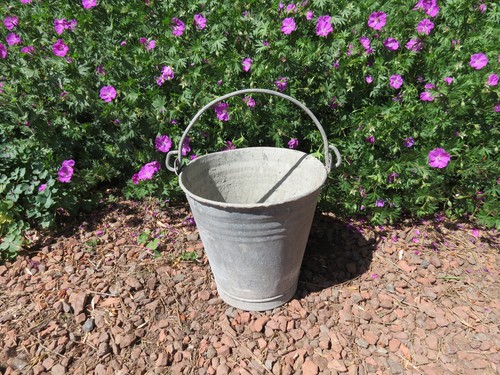 Ancien seau zinc galva - seau,