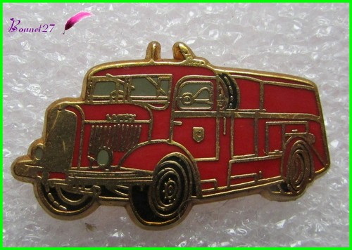 Pin camion pompier - pin's,