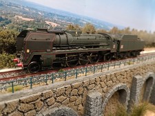 Locomotive vapeur jouef 141 P