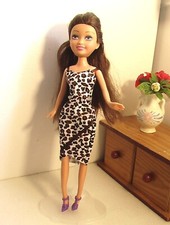 Poupée MANNEQUIN  "Jasmine"  (taille d'une Barbie) à jouer