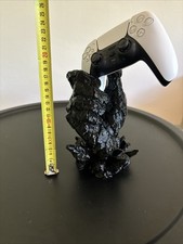 Support Main de Monstre Noir – Porte Télécommande ou Manette