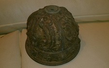 1 rosace plafonnier en métal ? lustre Diam : 13,5 cm  prof : 9,5 cm vert de gris