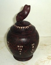 Boite ronde en bois exotique