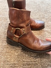Frye Women’s Veronica Brown