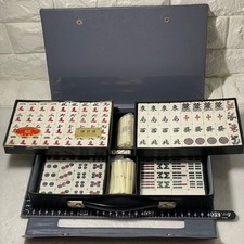 Ancien ensemble de mahjong de