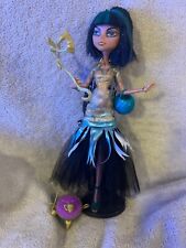 monster high poupée cleo de nile Ghouls Rule très bon état 