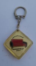 RARE Porte Clé - KUOM - Sensationnel Banquette Lit 270 F -key Ring