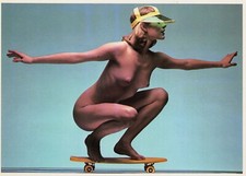 Skateboarding (Naked lady