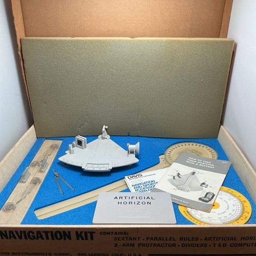 Vintage 1976 davis instruments - vintage,