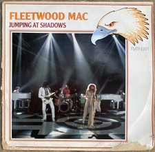 33t Fleetwood Mac - Jumping At