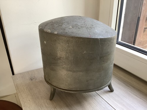 Forme chapeau ancienne en - a,