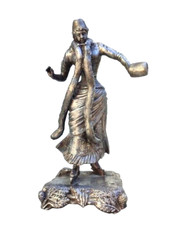 Magnifique Figurine en Plomb de Nuremberg - Patineuse du XIXe Siècle