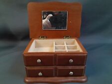 Bijoux en Forme De Commode