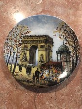 “L `ARC DE TRIOMPHE”