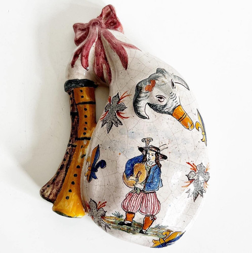 Bouquetière séditieuse