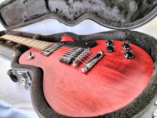 Guitare électrique - (gibson),