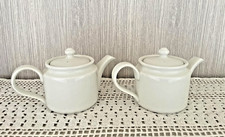 2 théières porcelaine blanche