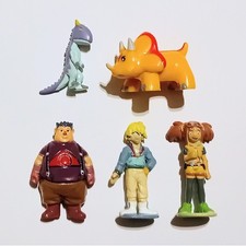DINOSAUR KING FIGURINES SET