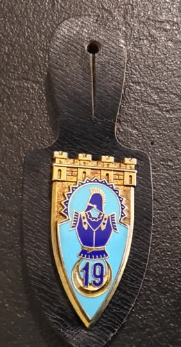 Insigne militaire pucelle 19em - insigne,