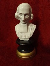 CURÉ D'ARS/ANCIENNE STATUE RELIGIEUSE/BUST /PLATRE LAQUé BLANC/SOCLE BOIS/H.19cm