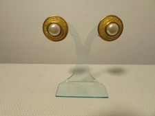 boucles d'oreilles vintage  guy laroche métal doré et fausse perles