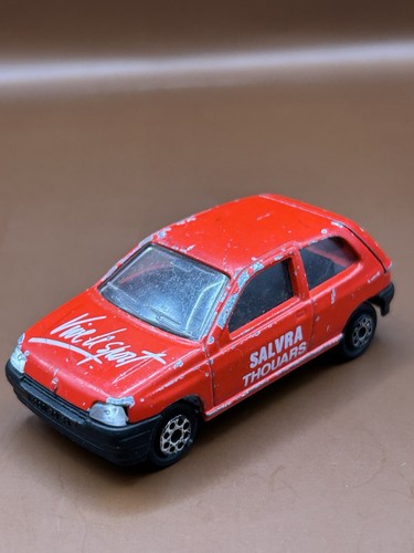 R957 renault clio majorette - r957,
