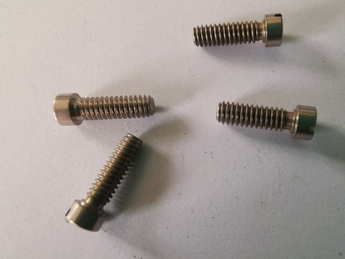 Meccano vis contre pivot - 4,