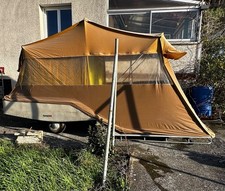 Caravane dépliante Combi-Camp