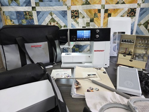 Bernina 580 sew embr - b,