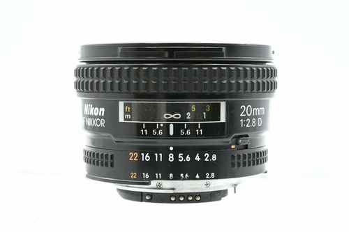 Objectif nikon nikkor 20mm - objectif,