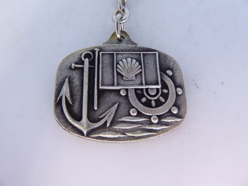 Rare porte clés key - , /