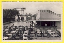 cpsm 36 - ISSOUDUN (Indre) CAFÉ BAR "Le COTTAGE" Piscine Plongeoir Animée