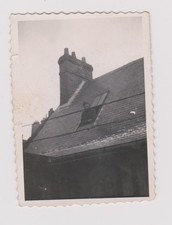 photo ancienne 🎞️ homme à la lucarne Rouen 1945 après-guerre