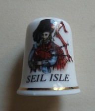 dé à coudre en porcelaine