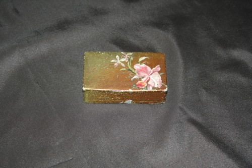 Ancienne boîte timbres - timbres,