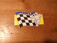 Sticker autocollant bib
