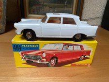 FRANCE JOUET PEUGEOT 404