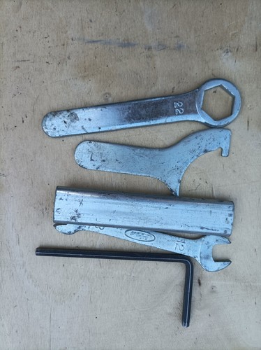 Outils honda 125 - honda,