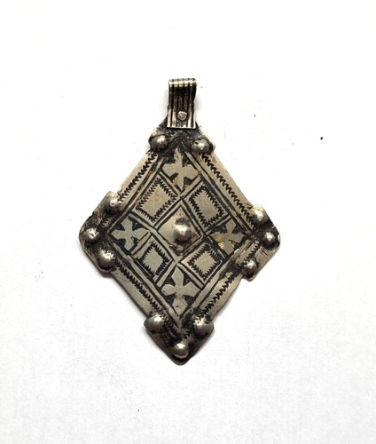 Ancien pendentif berbère - , en