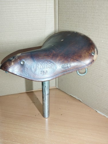 Ancienne selle vélo - ancienne,