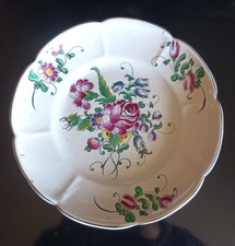 Henri Chaumeil Desvres assiette fleuri décor Strasbourg Hannong