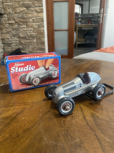 Schuco studio 1050 1936 - studio,